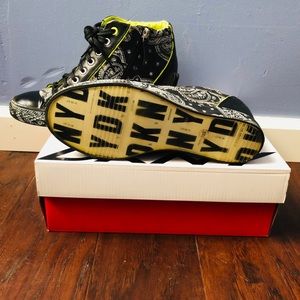 DKNY Cindy Printed Bandana Heeled Sneaker